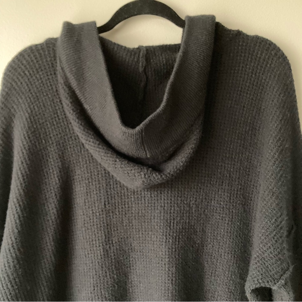 Aerie Women’s Comfy Waffle Knit Black Hooded Sweater V-Neck Medium - Picture 6 of 10